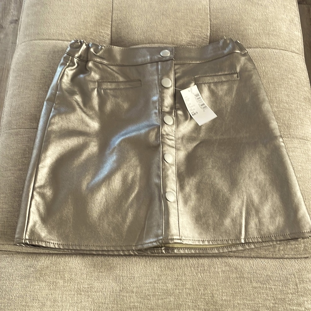 Girls’ skirt